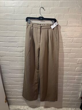 Abercrombie & Fitch Wide-Leg Pleated Trousers NWT